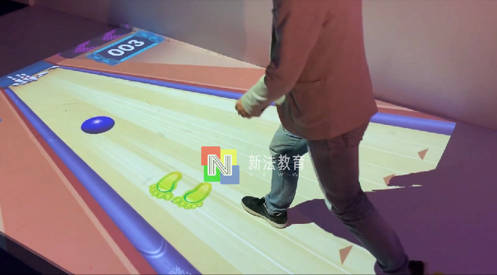 玩中学习，学中成长！特殊儿童教学新法教育地面虚拟情景！