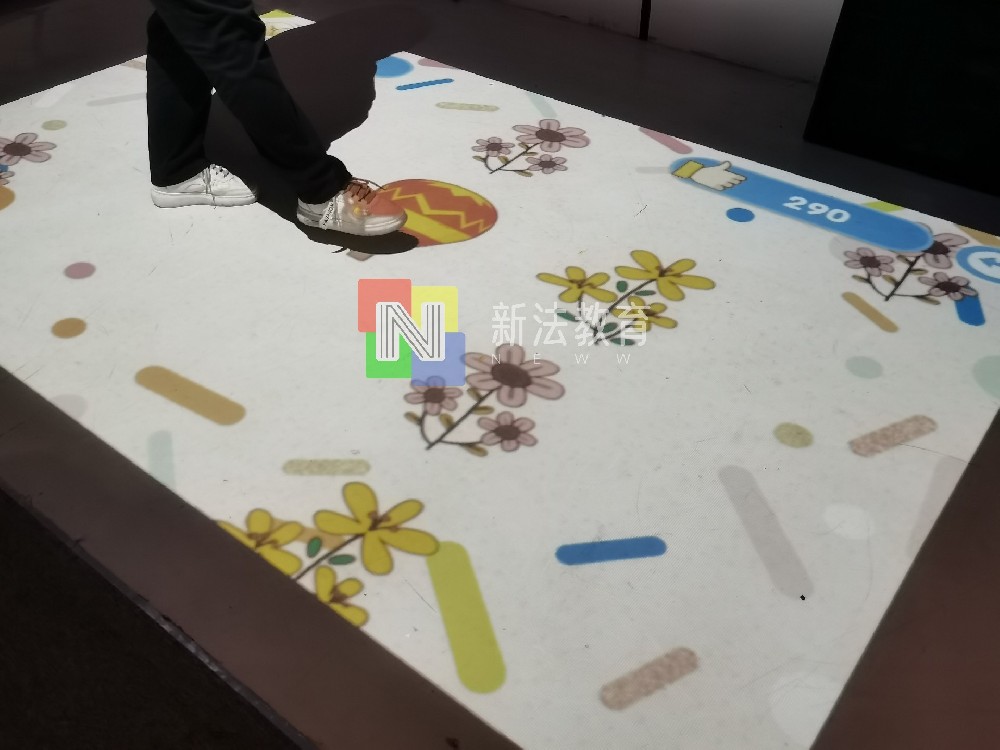 传统特教模式难以进行？新法教育智能化地面虚拟情景教学！