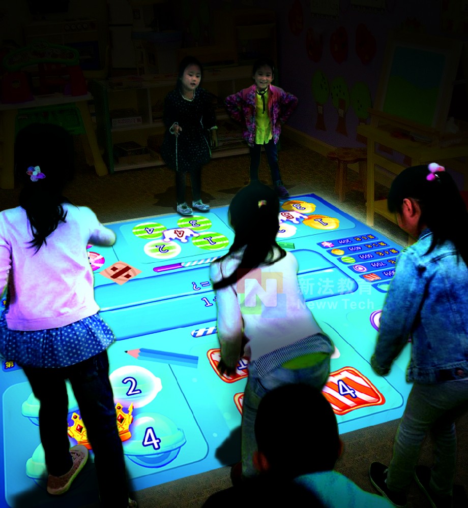 突破传统幼小学教育，智能化手段新法教育互动智慧教室！