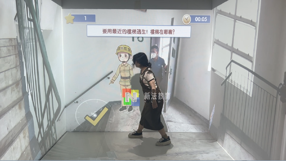 儿童康复训练设备智能化-新法教育沉浸式多感官训练室儿童心理教育！
