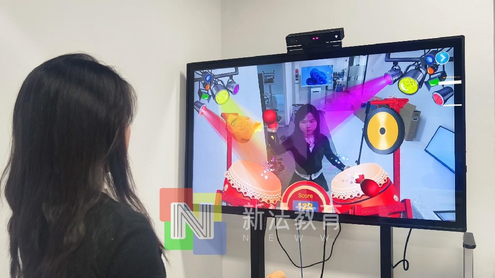 新法教育互动音乐训练系统：儿童感官肢体训练变成趣味音乐游戏！